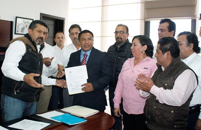 La Comisión Permanente del Congreso del Estado aprobó por unanimidad las solicitudes de licencia interpuestas por los presidentes municipales de Tapachula y Huixtla